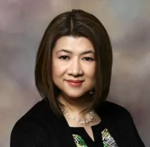 Dr. Hendriatta Wong